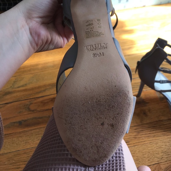 🦩 Truly by Zac Posen Heels 🦩 - Picture 4 of 4